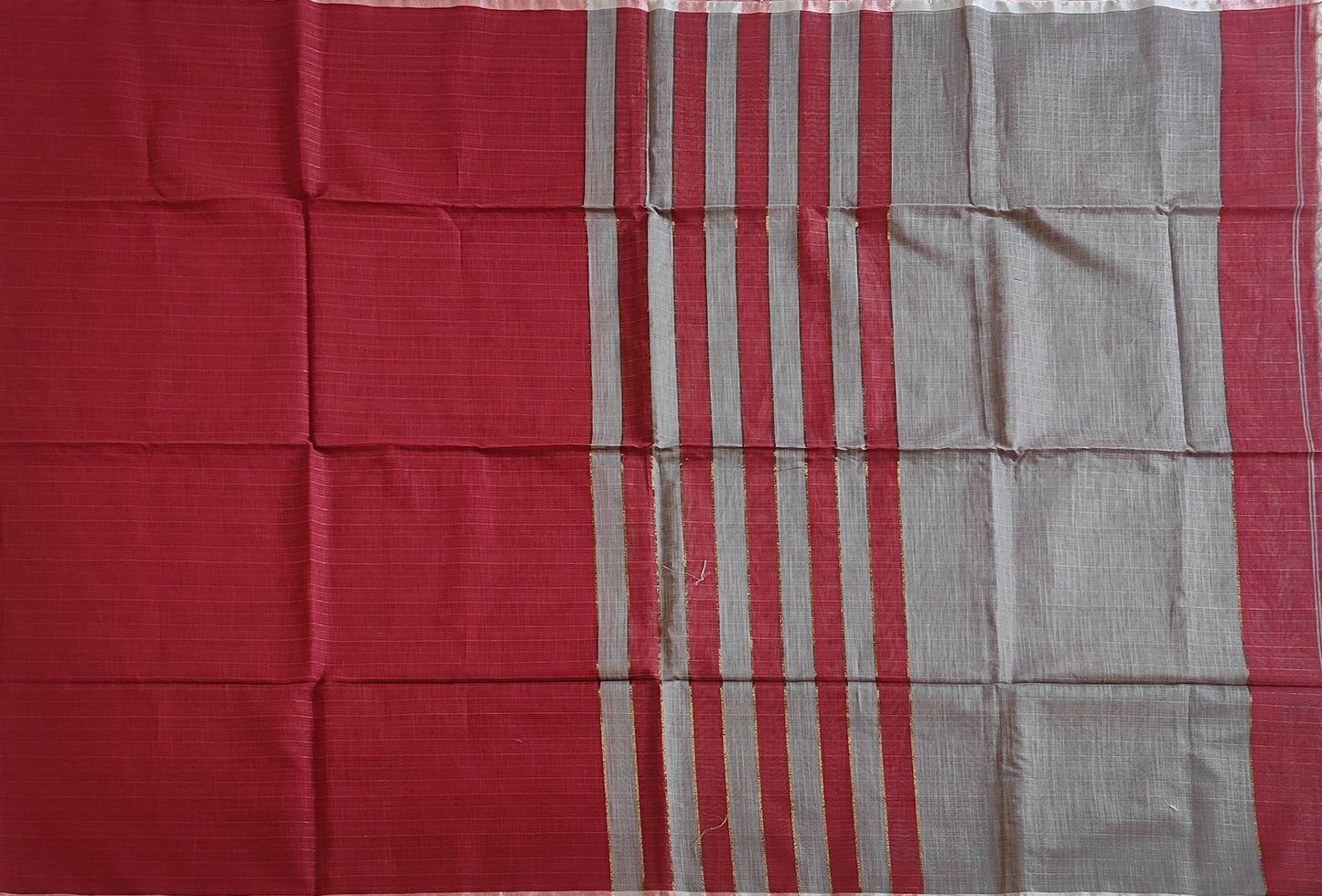 Pradip Fabrics Woven Soft Pure Cotton Handloom Grey & Red Color Saree