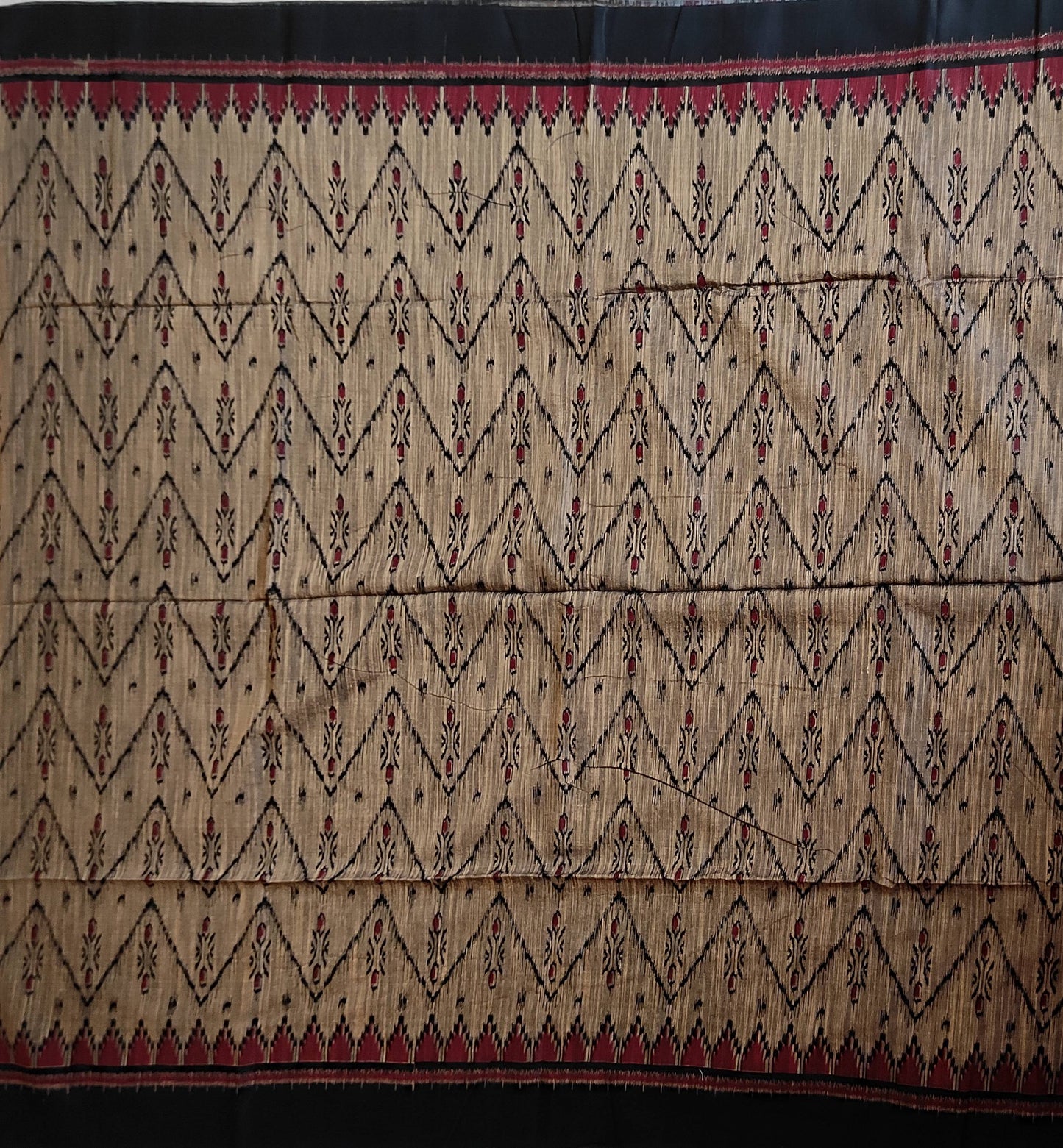 Pradip Fabrics Woven Cream and Black Color Pure Soft Viscous khadi Print Handloom Saree