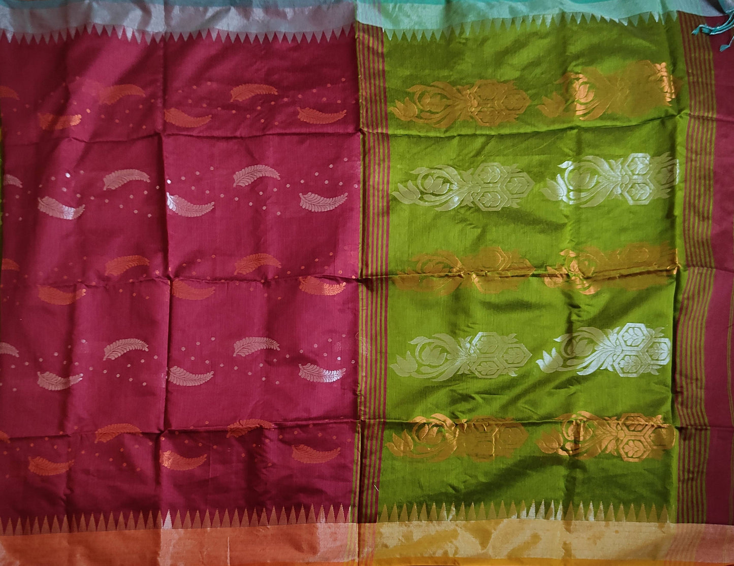 Pradip Fabrics Woven Maroon & Green color Soft Handloom Saree