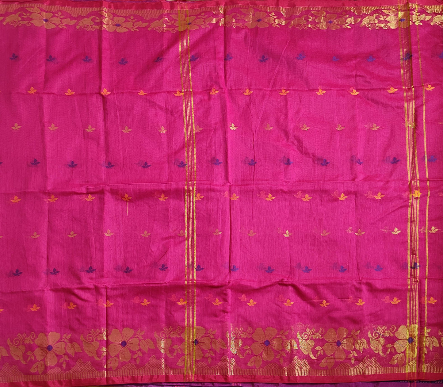 Pradip Fabrics Woven Pink color Soft Handloom Saree
