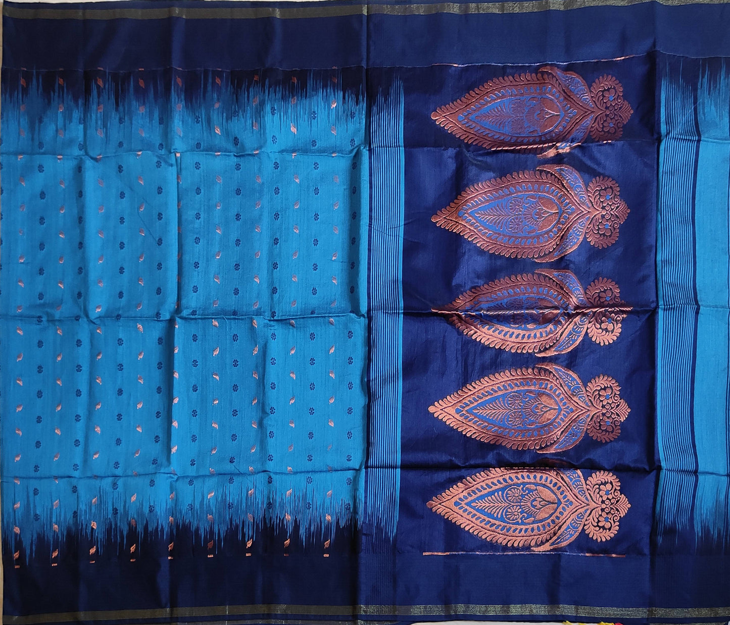 Pradip Fabrics Woven sky blue and Blue color Soft Handloom Saree