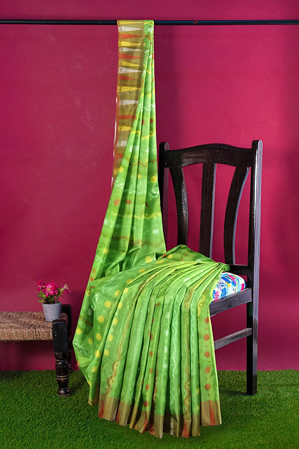 Pradip Fabrics Ethnic Women's Tant Jamdani Green Color Saree