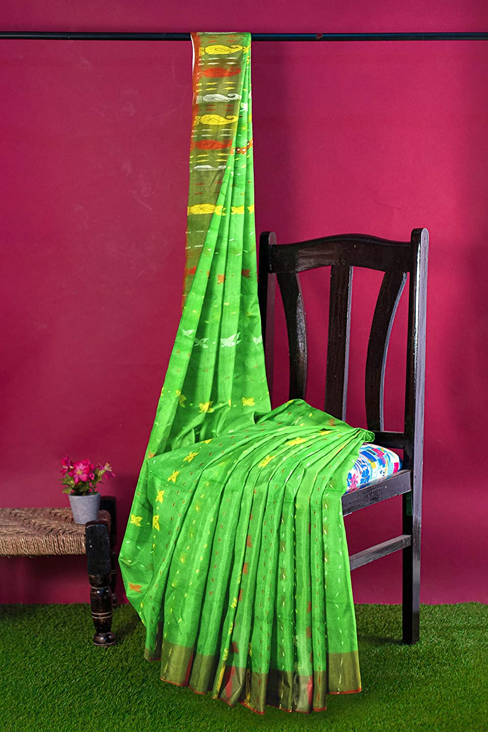 Pradip Fabrics Ethnic Women's Tant Jamdani Green Color Saree