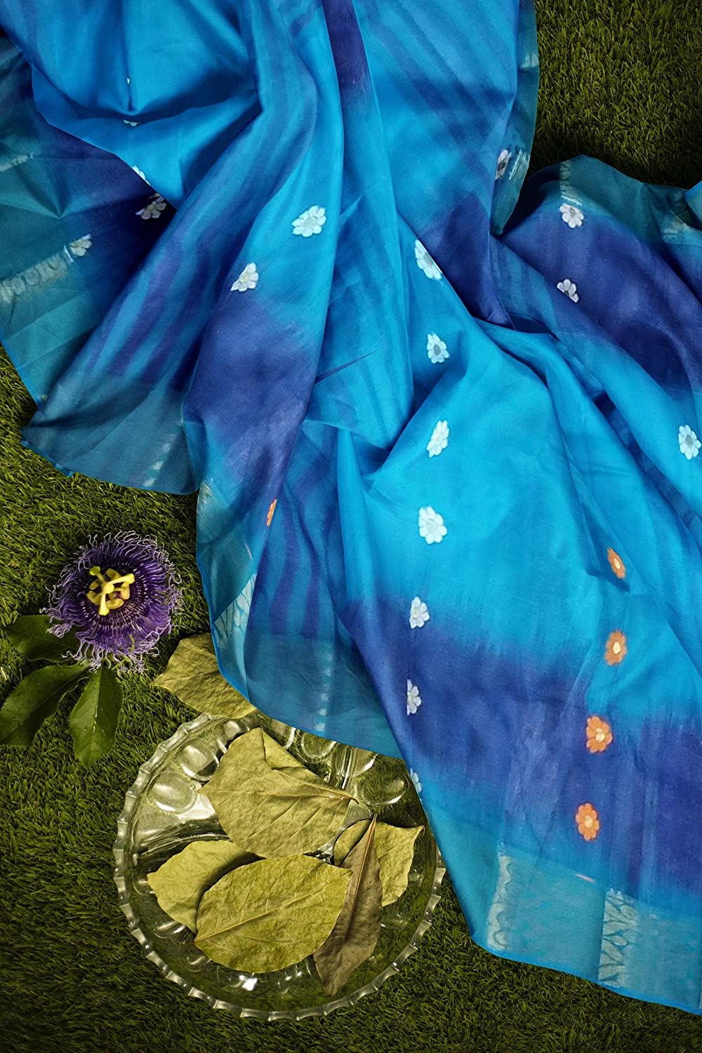 Pradip Fabrics Woven Tant Silk Blend Saree