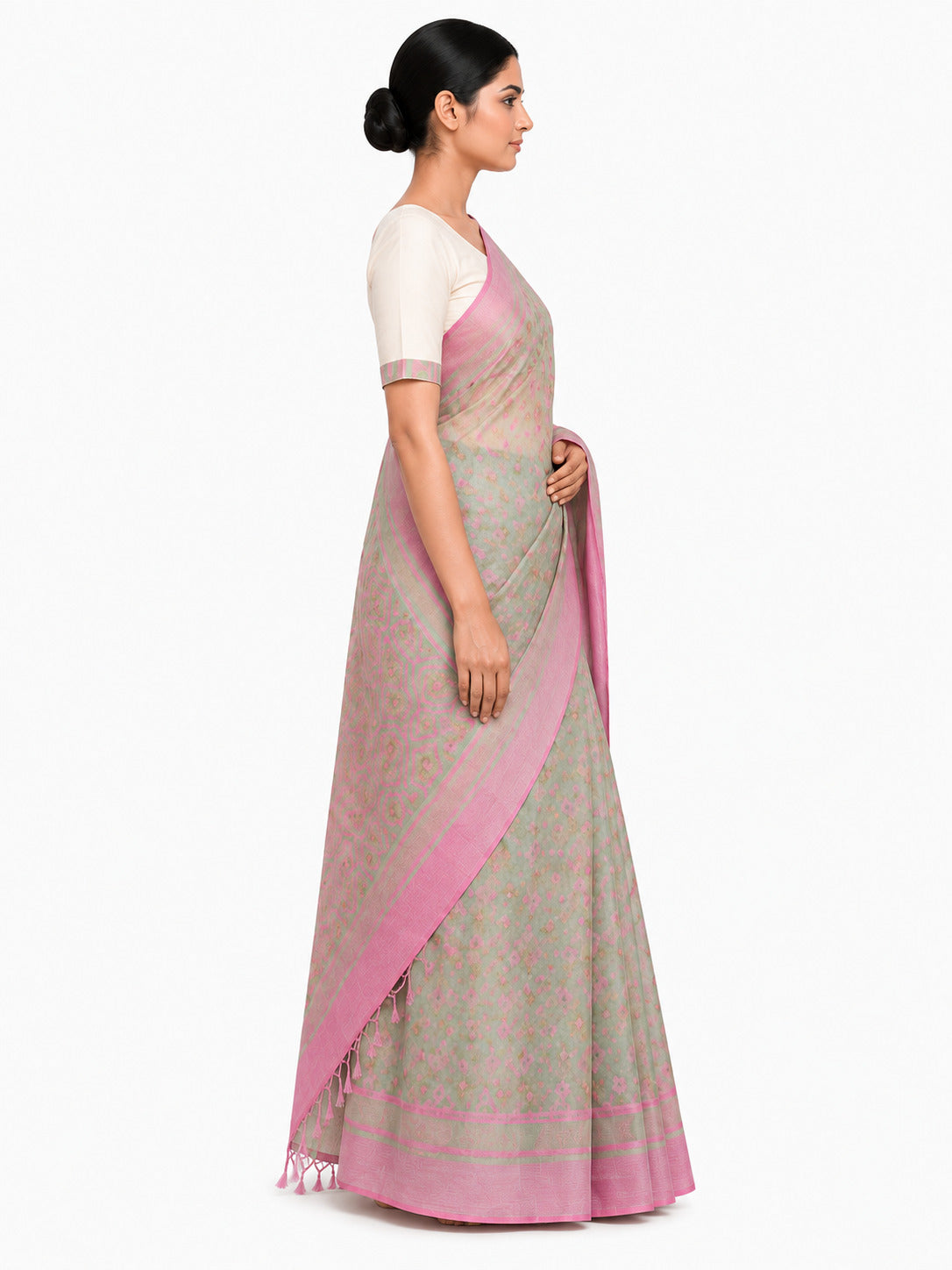 Pradip Fabrics Applique Handloom Cotton Silk Saree