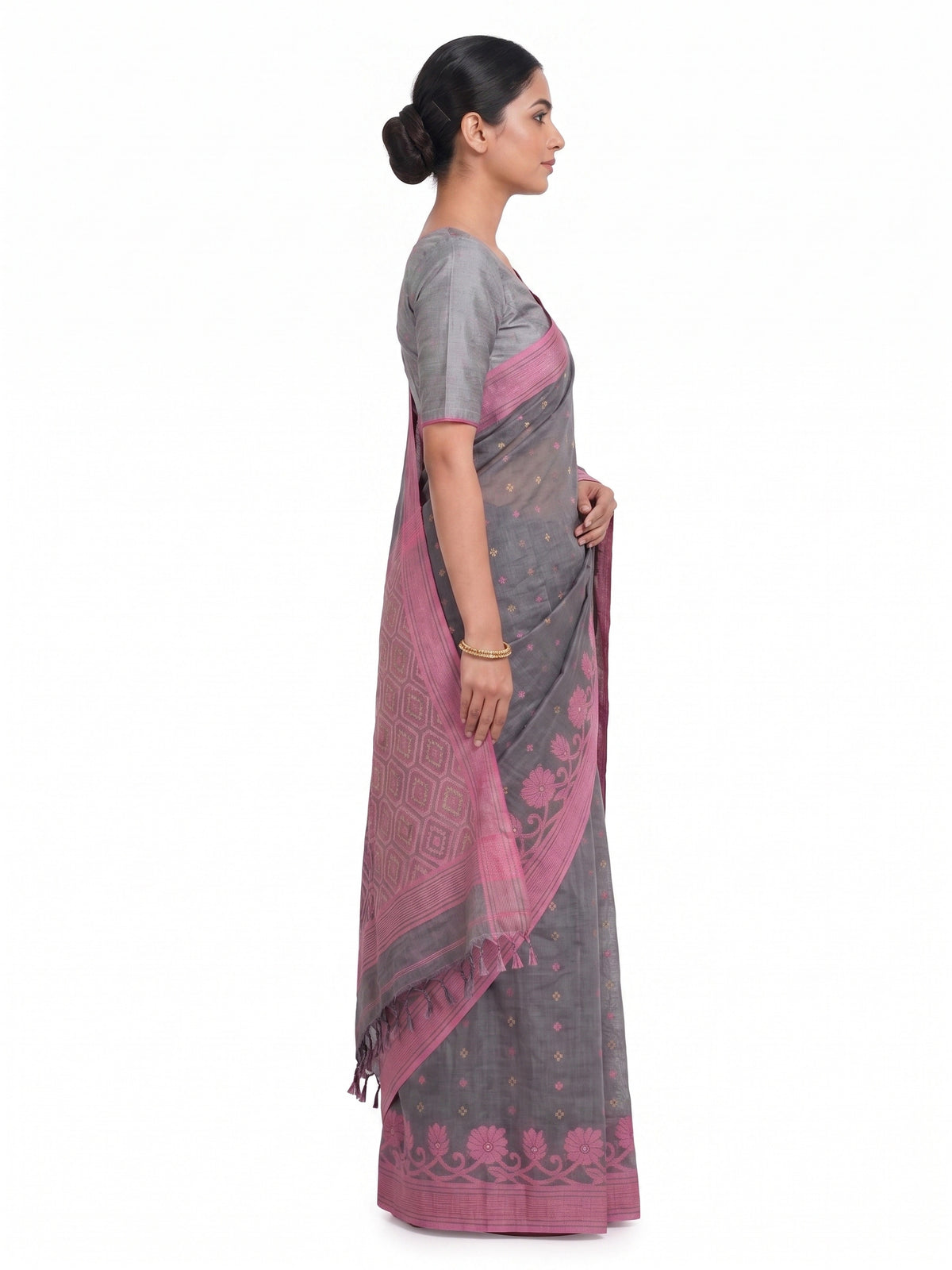 Pradip Fabrics Applique Handloom Cotton Silk Saree