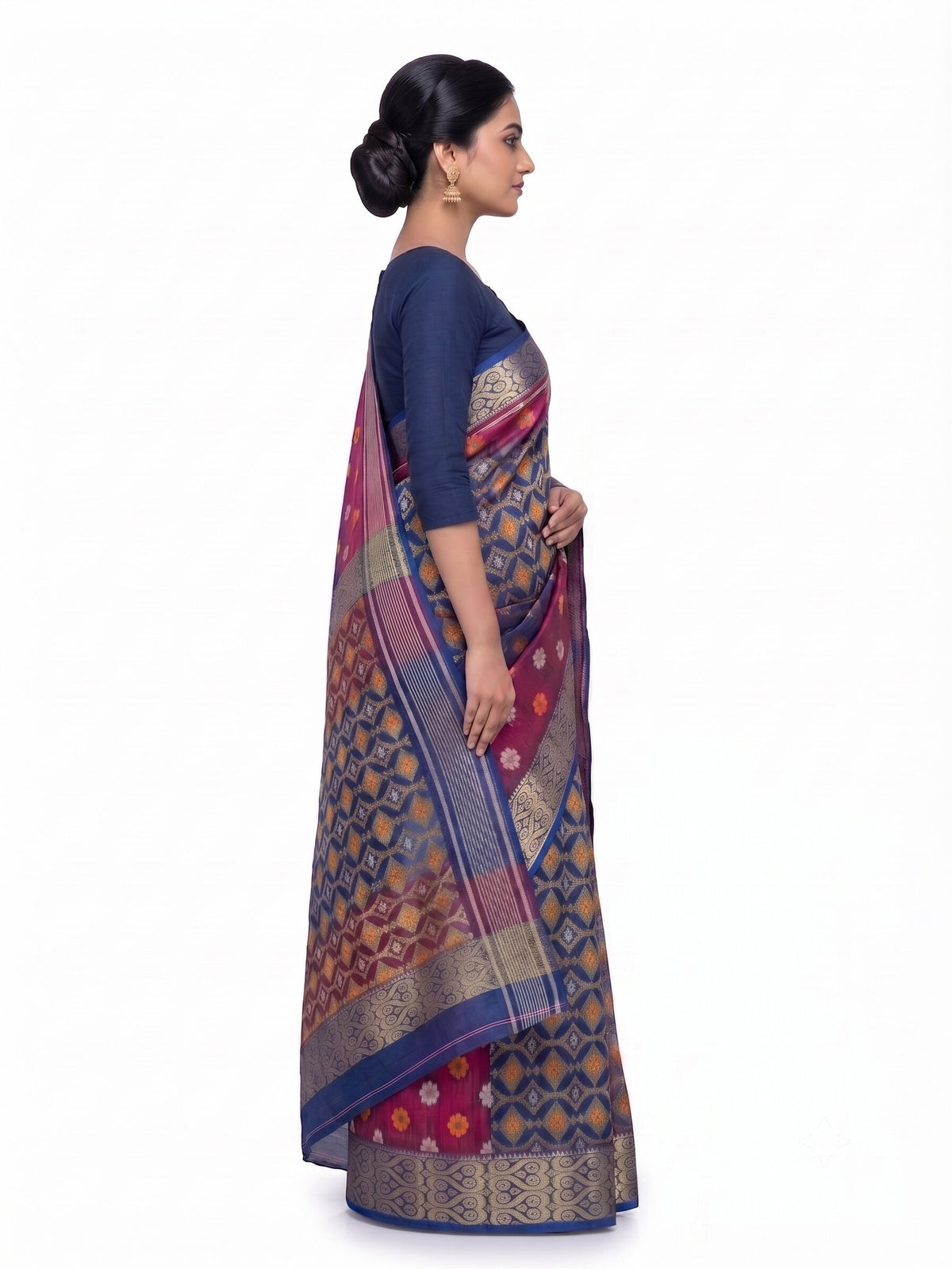 Pradip Fabrics Woven Tant Silk Blend Saree