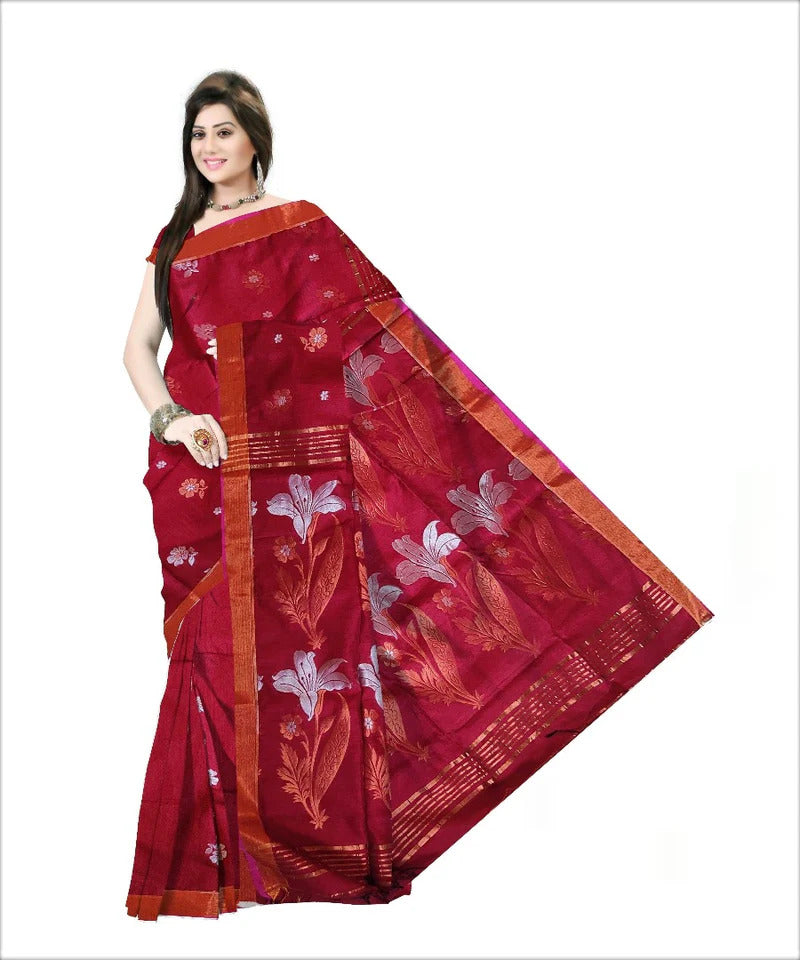 Pradip Fabrics Self Design Handloom Cotton Blend Saree.