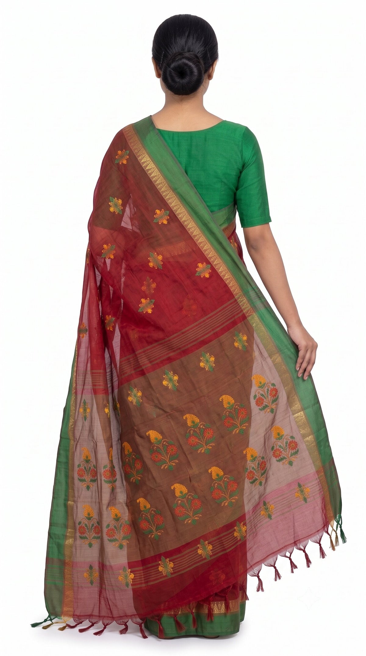 Pradip Fabrics Classic Woven Silk Cotton Saree