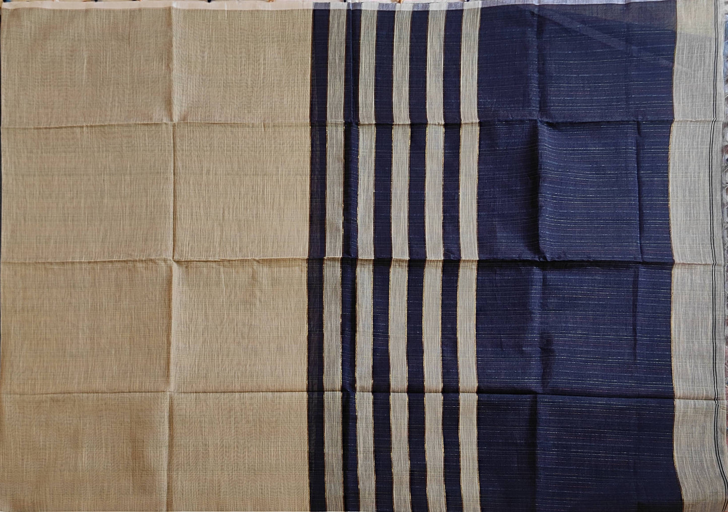 Pradip Fabrics Woven Soft Pure Cotton Handloom Blue & Cream Color Saree