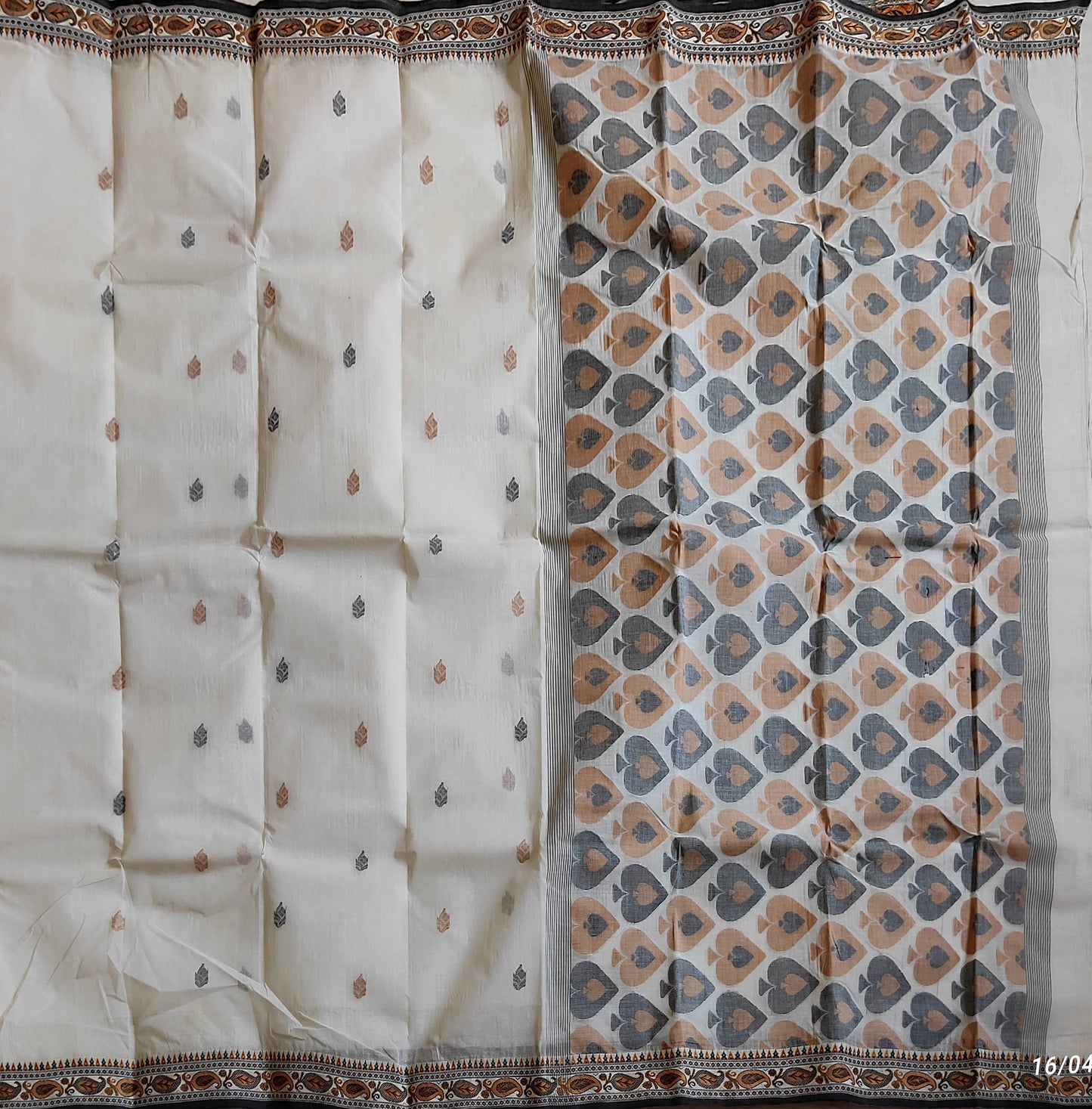 Pradip Fabrics Woven White  Color Pure Tant cotton  Saree