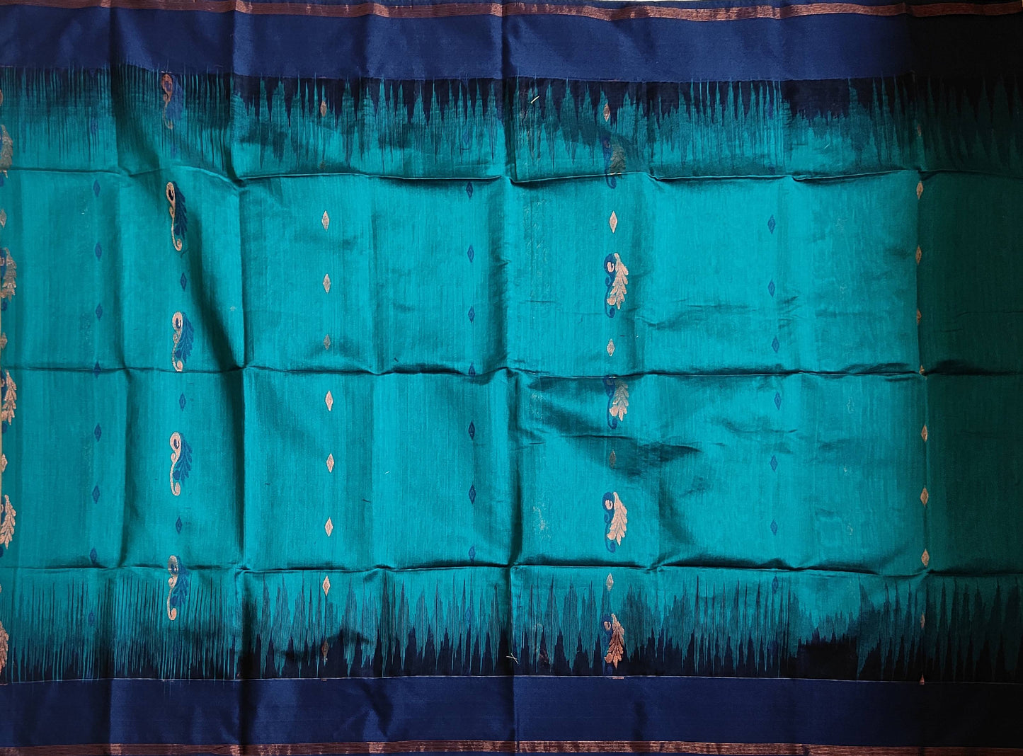 Pradip Fabrics Woven Deep Sea green color Soft Handloom Saree